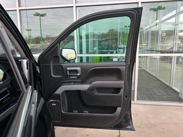 2015 Chevrolet Silverado 1500 LTZ Z71 4x4 4dr Crew Cab 5.8 ft. SB - 22958731 - 42