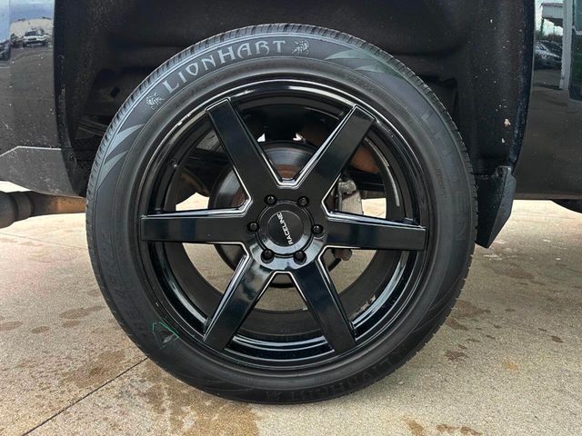 2015 Chevrolet Silverado 1500 LTZ Z71 4x4 4dr Crew Cab 5.8 ft. SB - 22958731 - 50