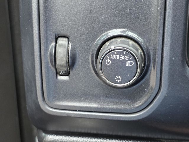 2015 Chevrolet Silverado 1500 W/T - 22993316 - 11