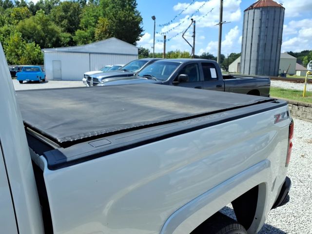 2015 Chevrolet Silverado 1500 Z71 LTZ Pickup 4D 5 3/4 ft - 23063729 - 17