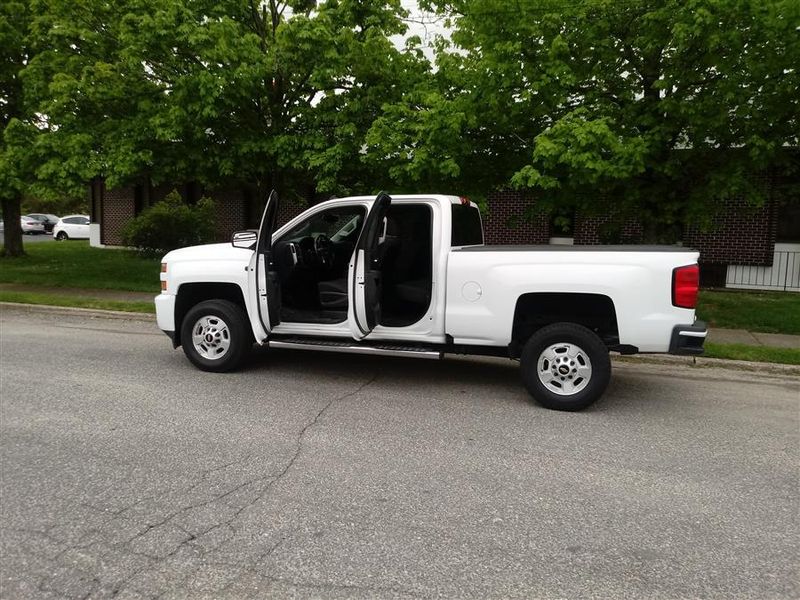 2015 Used Chevrolet Silverado 2500HD 2WD Double Cab 144.2" LT At WeBe ...