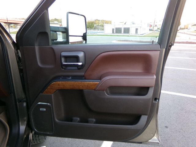 2015 Chevrolet Silverado 2500HD 4WD Crew Cab 153.7" High Country - 22938584 - 16
