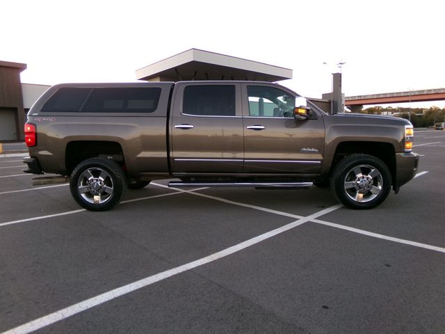 2015 Chevrolet Silverado 2500HD 4WD Crew Cab 153.7" High Country - 22938584 - 4