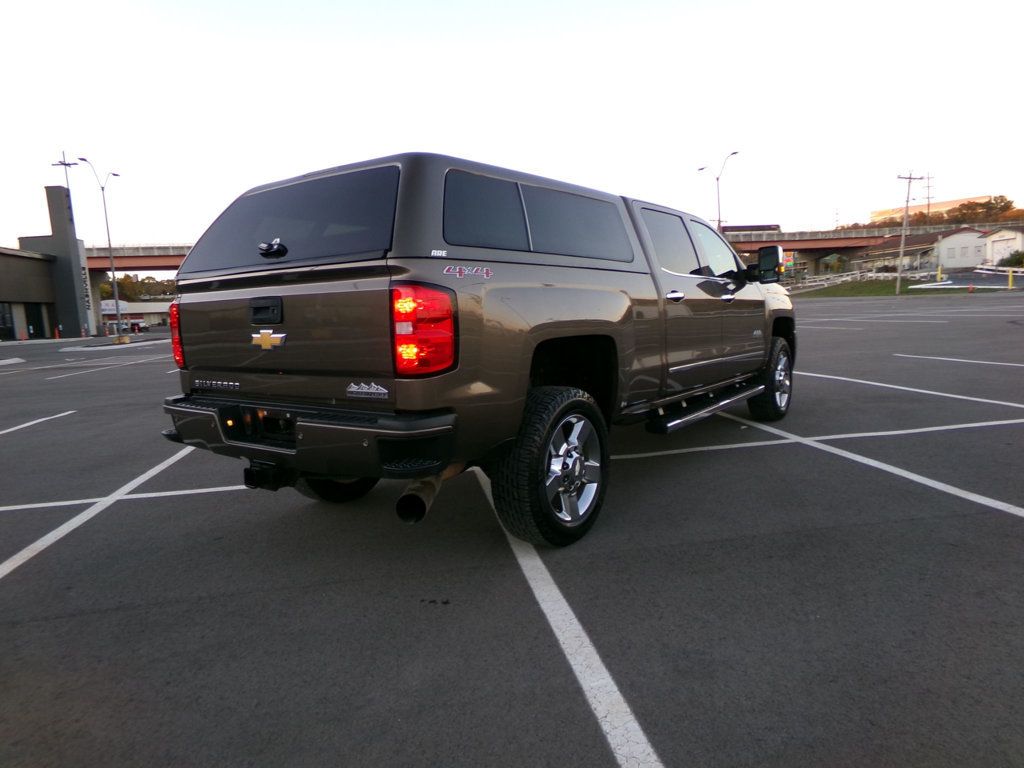 2015 Chevrolet Silverado 2500HD 4WD Crew Cab 153.7" High Country - 22938584 - 7