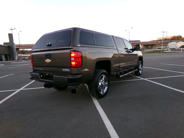 2015 Chevrolet Silverado 2500HD 4WD Crew Cab 153.7" High Country - 22938584 - 7