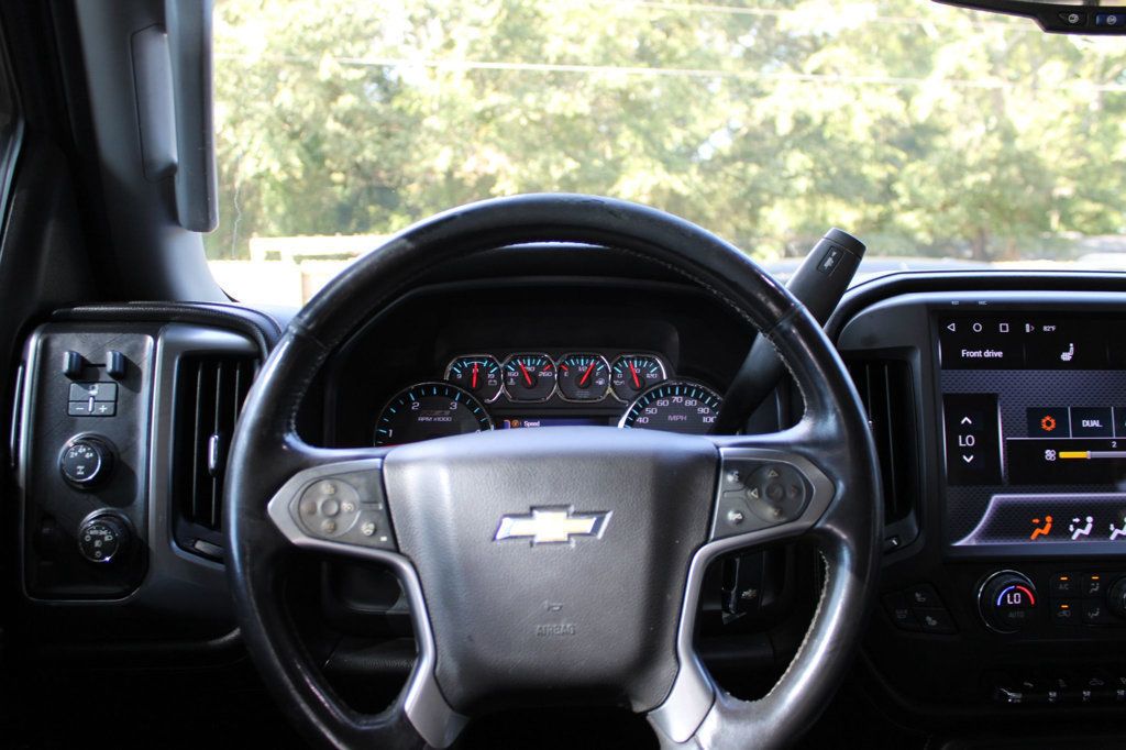 2015 Chevrolet Silverado 2500HD LTZ photo 29