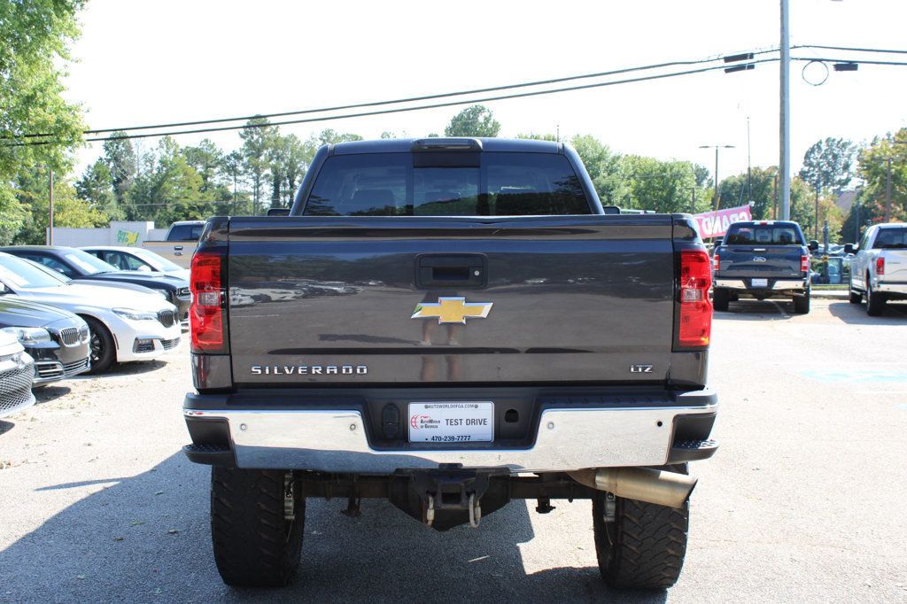 2015 Chevrolet Silverado 2500HD LTZ photo 5