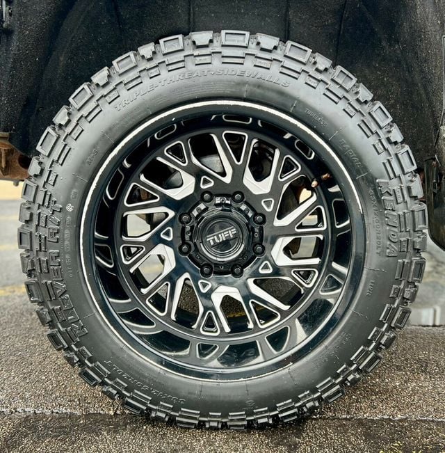 2015 Chevrolet Silverado 2500HD 4WD Crew Cab 167.7" High Country - 22952297 - 29