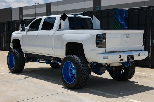 2015 Chevrolet Silverado 2500HD 4WD Double Cab 158.1" LTZ - 23011337 - 3