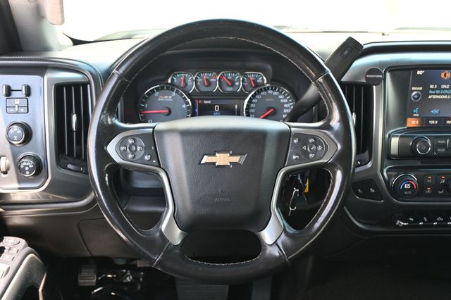 2015 Chevrolet Silverado 2500HD 4x4 Crew Cab LTZ - 23020559 - 9