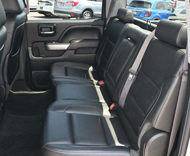 2015 Chevrolet Silverado 2500HD 4x4 Crew Cab LTZ - 23020559 - 13