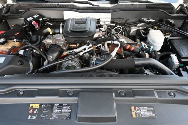 2015 Chevrolet Silverado 2500HD 4x4 Crew Cab LTZ - 23020559 - 16