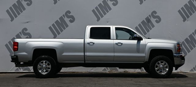 2015 Chevrolet Silverado 2500HD 4x4 Crew Cab LTZ - 23020559 - 3