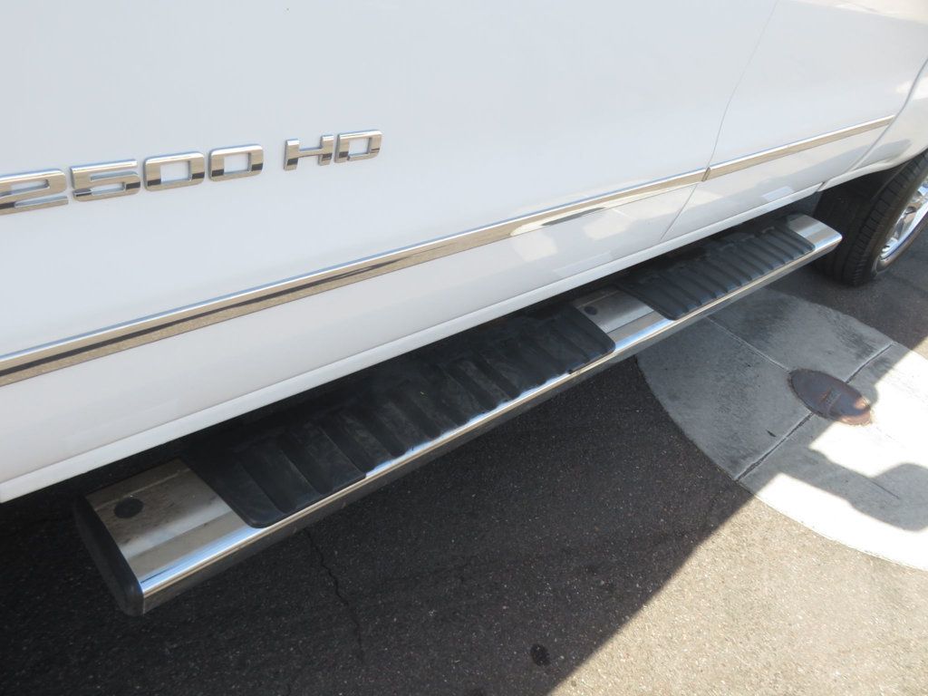 2015 Chevrolet Silverado 2500HD 4X4 DURAMAX DIESEL CREWCAB EXTRA CLEAN 38 SERVICE RECORDS DIESEL - 22988208 - 13