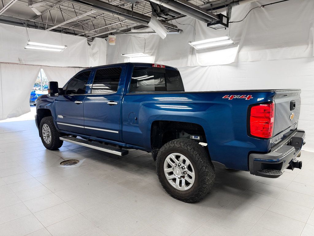 2015 Chevrolet Silverado 2500HD CREW CAB HIGH COUNTRY 4WD 6.6 DURAMAX DIESEL - 23091498 - 2