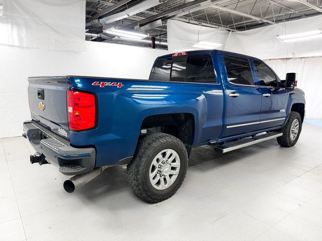 2015 Chevrolet Silverado 2500HD CREW CAB HIGH COUNTRY 4WD 6.6 DURAMAX DIESEL - 23091498 - 4