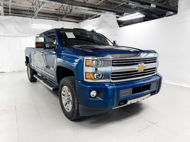 2015 Chevrolet Silverado 2500HD CREW CAB HIGH COUNTRY 4WD 6.6 DURAMAX DIESEL - 23091498 - 5