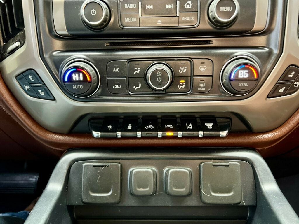 2015 Chevrolet Silverado 2500HD HIGH COUNTRY - 22952297 - 25