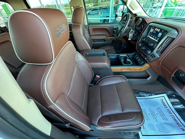 2015 Chevrolet Silverado 2500HD High Country 4x4 4dr Crew Cab SB - 22964807 - 15