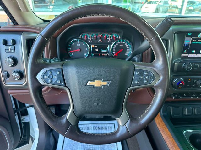 2015 Chevrolet Silverado 2500HD High Country 4x4 4dr Crew Cab SB - 22964807 - 29