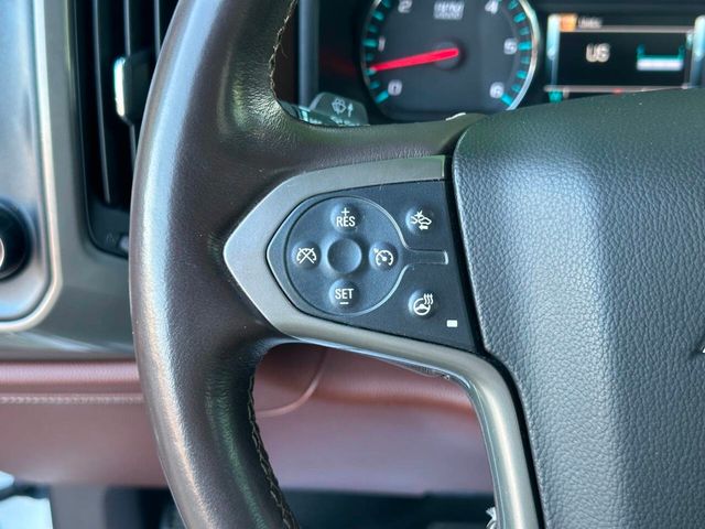 2015 Chevrolet Silverado 2500HD High Country 4x4 4dr Crew Cab SB - 22964807 - 30