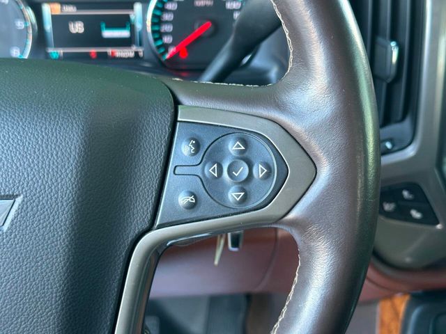 2015 Chevrolet Silverado 2500HD High Country 4x4 4dr Crew Cab SB - 22964807 - 31