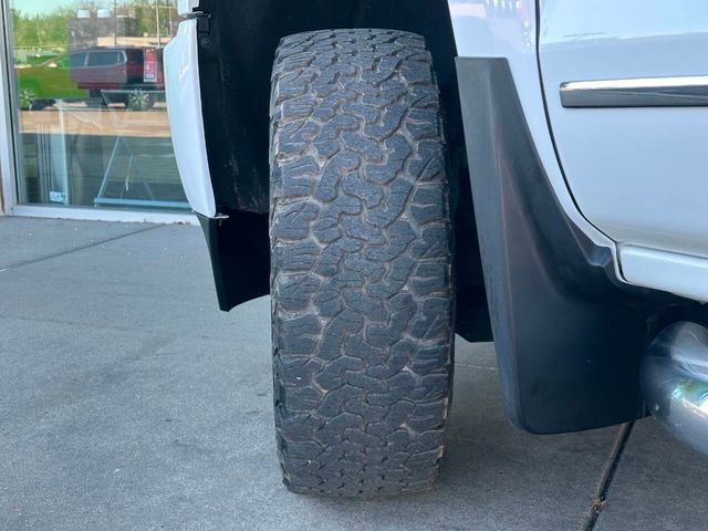 2015 Chevrolet Silverado 2500HD High Country 4x4 4dr Crew Cab SB - 22964807 - 41