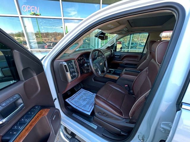 2015 Chevrolet Silverado 2500HD High Country 4x4 4dr Crew Cab SB - 22964807 - 7