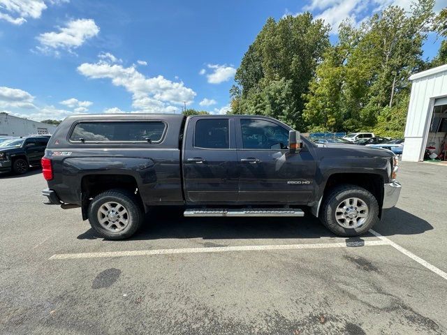 2015 Chevrolet Silverado 2500HD LT - 22593438 - 29