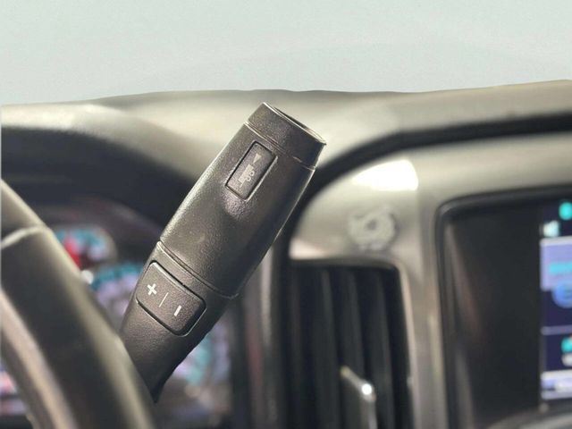 2015 Chevrolet Silverado 2500HD LT 4x4 4dr Crew Cab LB - 22973761 - 35