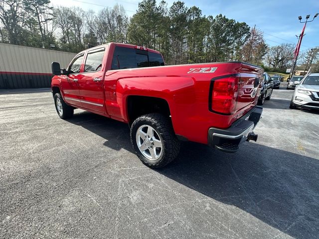 2015 Chevrolet Silverado 2500HD LTZ - 22352244 - 4