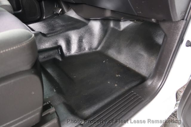 2015 Chevrolet Silverado 2500HD Silverado 2500 4WD Crew Cab SWB - 22961542 - 23