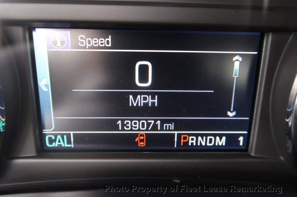 2015 Chevrolet Silverado 2500HD Silverado 2500 4WD Crew Cab SWB - 22961542 - 26