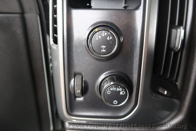 2015 Chevrolet Silverado 2500HD Silverado 2500 4WD Crew Cab SWB - 22961542 - 33