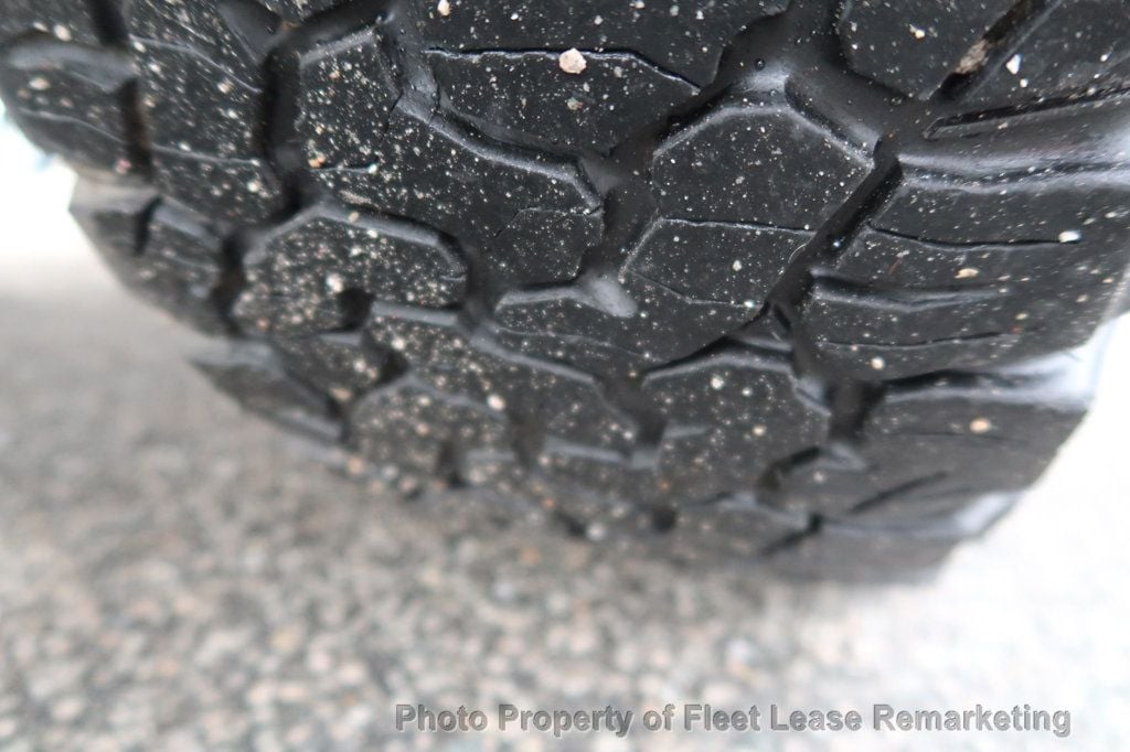 2015 Chevrolet Silverado 2500HD Silverado 2500 4WD Crew Cab SWB - 22961542 - 41