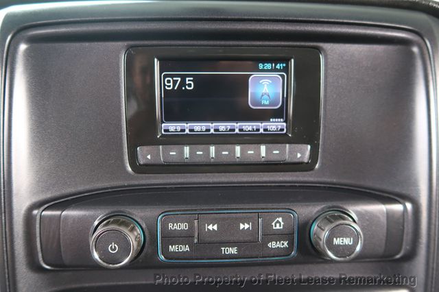 2015 Chevrolet Silverado 2500HD Silverado 2500 4WD Crew Cab Utility Body - 22955265 - 30