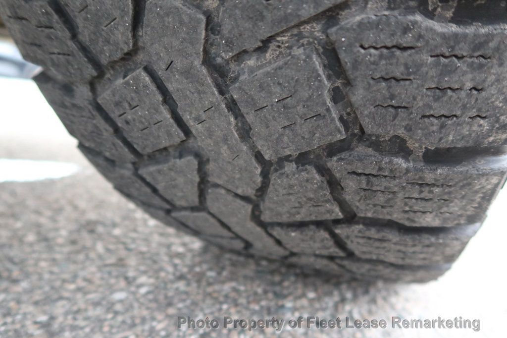 2015 Chevrolet Silverado 2500HD Silverado 2500 4WD Crew Cab Utility Body - 22955265 - 44