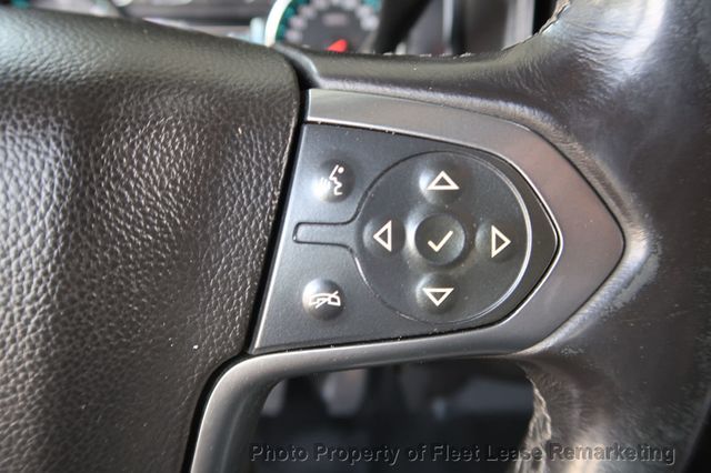 2015 Chevrolet Silverado 2500HD Silverado 2500HD 4WD Crew Cab LWB  - 23010298 - 31