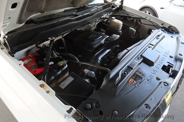 2015 Chevrolet Silverado 2500HD Silverado 2500HD 4WD Crew Cab LWB  - 23010298 - 35