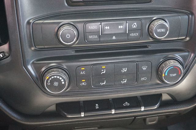 2015 Chevrolet Silverado 2500HD WORK TRUCK, 4X4, LONG BED, GAS ENGINE, TOWING PACKAGE - 23017234 - 29