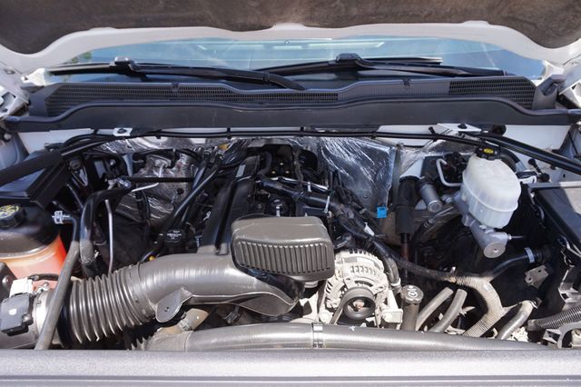 2015 Chevrolet Silverado 2500HD WORK TRUCK, 4X4, LONG BED, GAS ENGINE, TOWING PACKAGE - 23017234 - 8