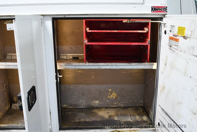 2015 Chevrolet Silverado 3500HD 2WD Reg Cab 133.6" Work Truck - 22839246 - 34