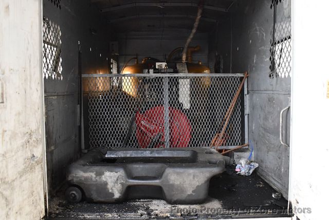 2015 Chevrolet Silverado 3500HD 2WD Reg Cab 133.6" Work Truck - 22839246 - 37