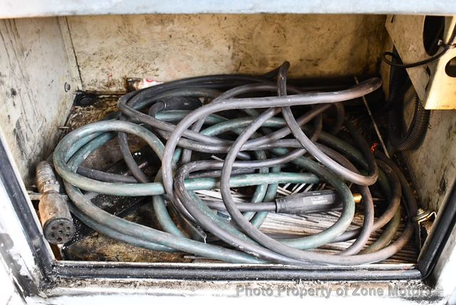 2015 Chevrolet Silverado 3500HD 2WD Reg Cab 133.6" Work Truck - 22839246 - 41