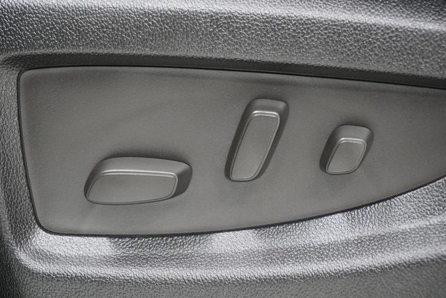 2015 Chevrolet Silverado 3500HD LTZ - 22995858 - 13