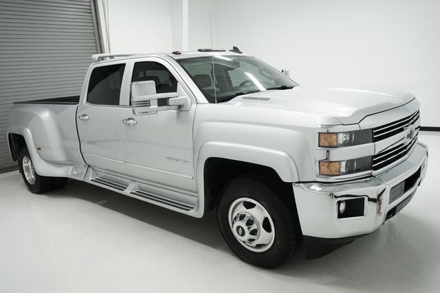 2015 Chevrolet Silverado 3500HD LTZ - 22995858 - 1