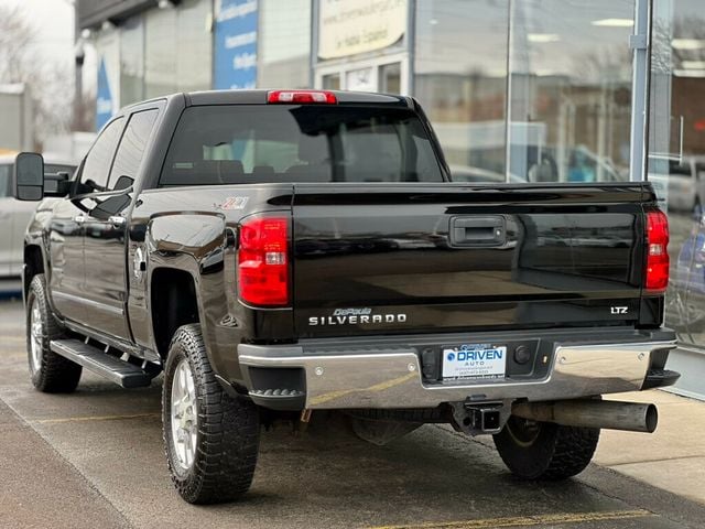 2015 Chevrolet Silverado 3500HD LTZ - 22952296 - 32