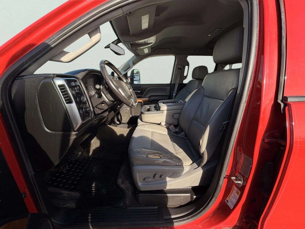 2015 Chevrolet Silverado 3500HD LTZ 4x4 4dr Double Cab LB SRW - 22968380 - 15