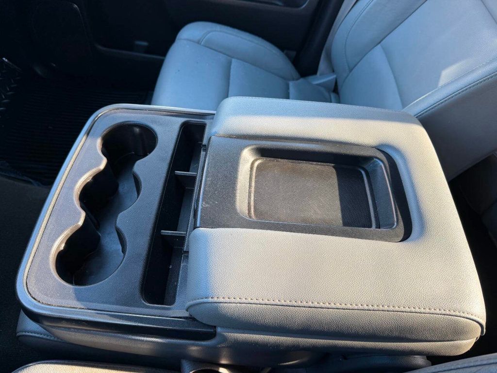 2015 Chevrolet Silverado 3500HD LTZ 4x4 4dr Double Cab LB SRW - 22968380 - 37