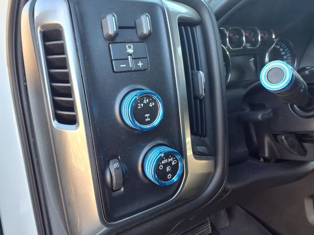 2015 Chevrolet Silverado 3500HD LTZ Pickup 4D 8 ft - 23093715 - 7